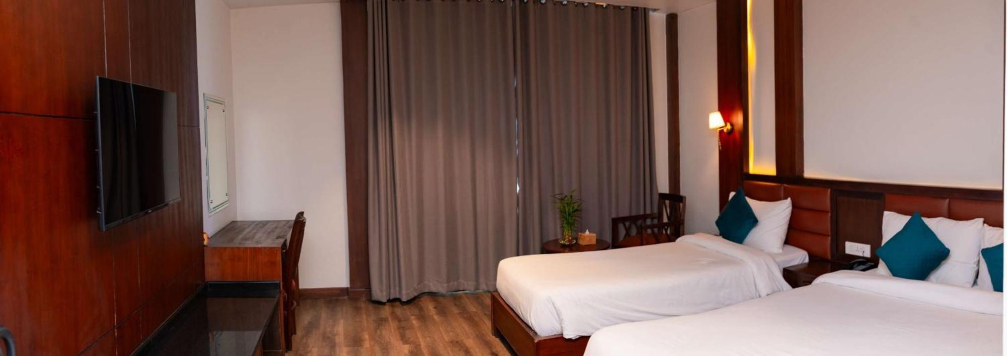 Galaxy Garden Resort Бхаратпур Екстериор снимка